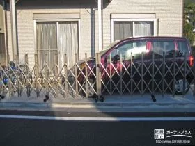 トリップゲート型でお洒落なカーゲート[施工後]