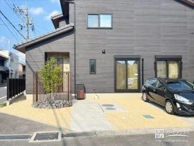 雑草対策万全なナチュラルモダンな新築外構