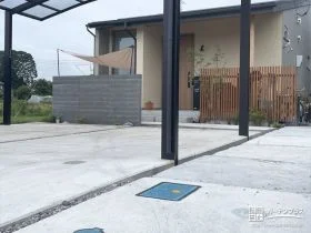 モダンなブロックを使用したスタイリッシュな目隠し塀[施工後]