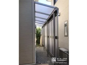 前面パネルつきで雨の吹込みを軽減するテラス屋根設置工事