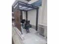 道路との距離が近い玄関まわりの安全に配慮した新築外構
