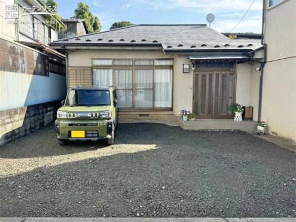 No.23391 駐車スペースの有効面積が増え草むしりの手間が軽減するリフォーム工事[施工後]