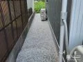 雑草の生えない犬走り