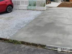 土間コンクリートを打設した駐車スペース拡張工事