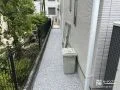 建物周りを清潔に保てる犬走り