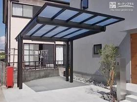 スタイリッシュな後方支持カーポート[施工後]