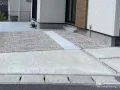 駐車スペースの雑草対策