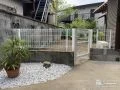 ホワイトカラーで統一感があり爽やかな門扉とフェンスの設置工事