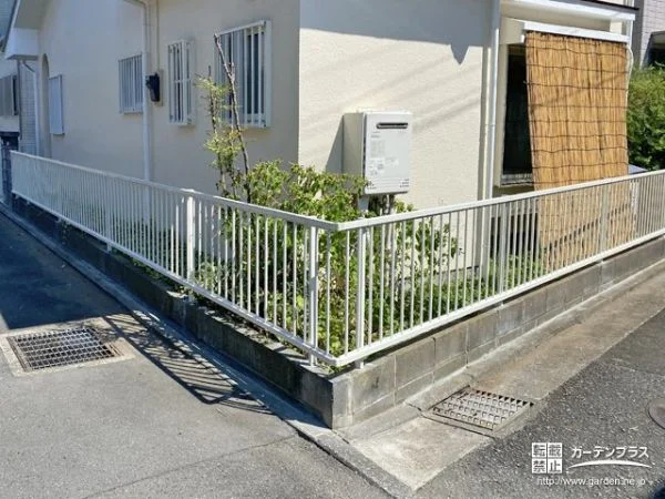お住まいの防犯性を高め景観を向上させる境界フェンスの設置工事