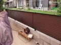 お隣さんの敷地やプライバシーを守る目隠しフェンス