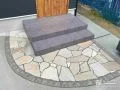 玄関ポーチに階段を追加