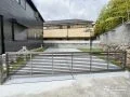 敷地内を守るカーゲート