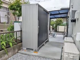 使用頻度の低い物を保管できる物置[施工後]