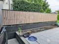和モダンな印象の目隠しフェンス