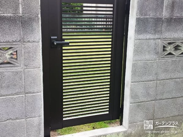 No.2366 門扉・物置設置工事[施工後]