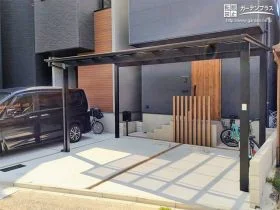 ブラックのお住まいに似合うシンプルスタイリッシュな新築外構