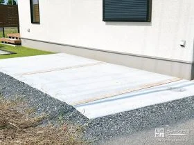 これから増えるお車にも対応できる快適な駐車スペース[施工後]