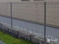 圧迫感のないメッシュフェンス