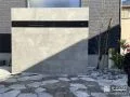 落ち着いた上質な空間を演出する機能門柱