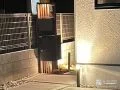 スマートな機能門柱とお庭を優しく照らす照明