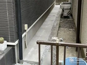 建物周りの雑草、ぬかるみ対策[施工後]