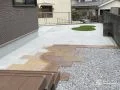 可愛らしい人工芝が映えお子様も遊びやすいお庭リフォーム工事