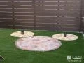 床のデザインが可愛らしく映えるお庭