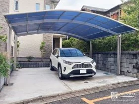 カーポート施工と安心してワンちゃんが遊べるドッグランの工事