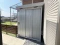 使用頻度の低い荷物をすっきりと保管できる物置