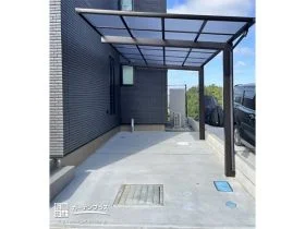 雨の日も焦らず車へ乗り降りできる駐車スペース[施工後]