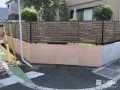 見た目良くお庭をぐるりと目隠しするブロックとフェンス設置工事