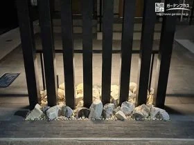 光源を笠木に埋め込むことでノイズレスな照明[施工後]