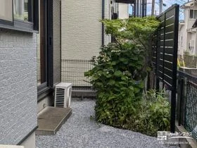2段支柱を用いたフェンスで快適に目隠し[施工後]