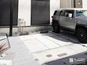 【施工後】コンクリートで舗装し停めやすくなった駐車スペース