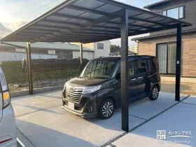 真夏の車内温度の上昇を防ぐカーポート[施工後]