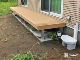 木の温もりを気軽に感じられるウッドデッキ[施工後]