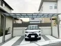 フラット屋根がスタイリッシュなワイドサイズカーポート設置工事