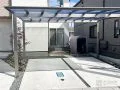 フラット屋根でスタイリッシュな印象の2台用カーポート設置工事