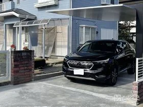 コンクリートとカーポートで快適な駐車が可能な駐車スペース工事