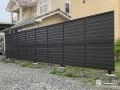 統一したデザインの目隠しフェンスでプライベート性を高めた工事