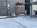 コンクリート打設で平らで使いやすくなった駐車スぺース