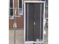 シンプルで小型な物置