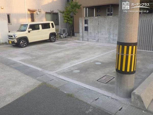 スリットの砂利を気にせずに利用できる快適な駐車スペース工事