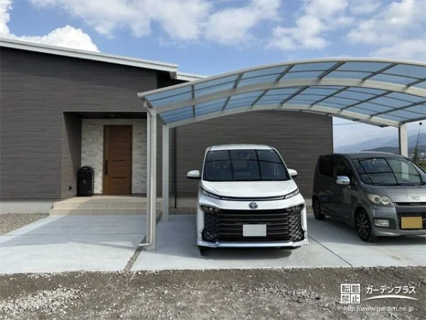 快適で清潔な駐車スペースとローメンテナンスな建物周り工事