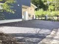 ぬかるみの心配のない駐車スペース