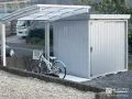 シンプルな物置とサイクルポートでお庭をより有効活用できる工事