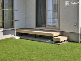 ワンちゃんと一緒に寛げるウッドデッキ[施工後]