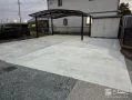 駐車スペースと玄関前で仕上げを変えたコンクリート打設工事