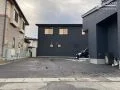 雪解けのシーズンも安心のアスファルト舗装した駐車スペース