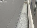 お手入れの行き届きにくい場所を清潔に保つ砂利敷き